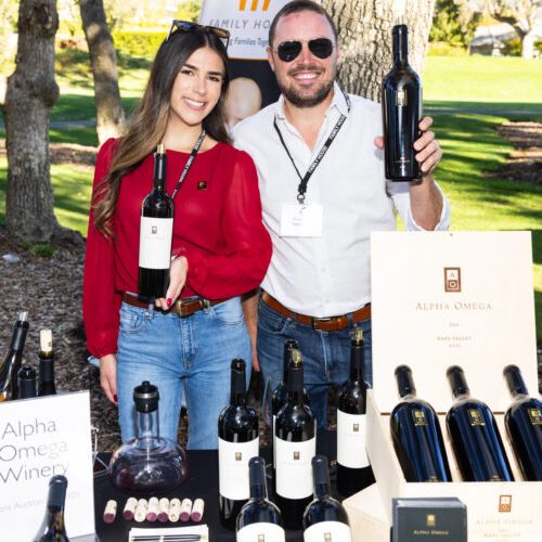 NAPA, CA - October 19 - Hannah Solomon and Barrett Spiegel attend Cabernet for Connoisseurs Benefitting Family House on October 19th 2024 at The Grove at Silverado Resort in Napa, CA (Photo - Devlin Shand for Drew Altizer Photography)